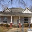 Bungalow in Belmont / Kennon Street
